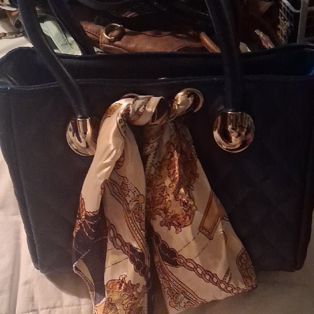 Chic Quilted Navy Satchel with Scarf Accent - Picture 4 of 7